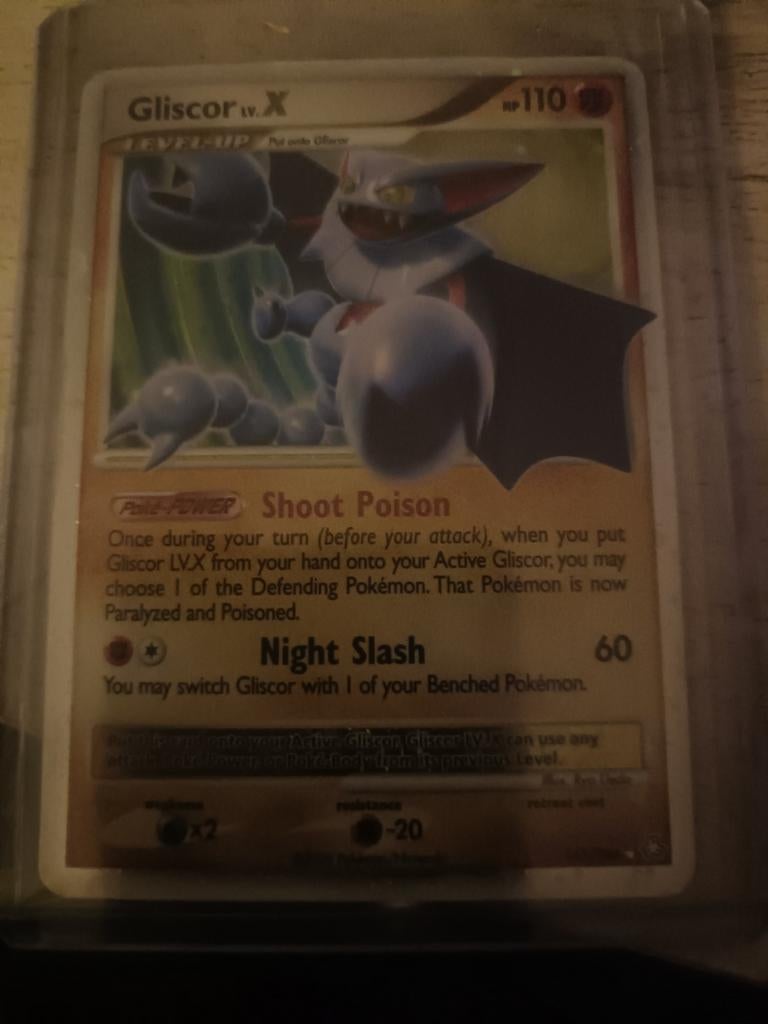 Gliscor LV.X Pokémon Kaart - Zeldzaam en Krachtig, Ophalen of Verzenden, Zo goed als nieuw, Losse kaart