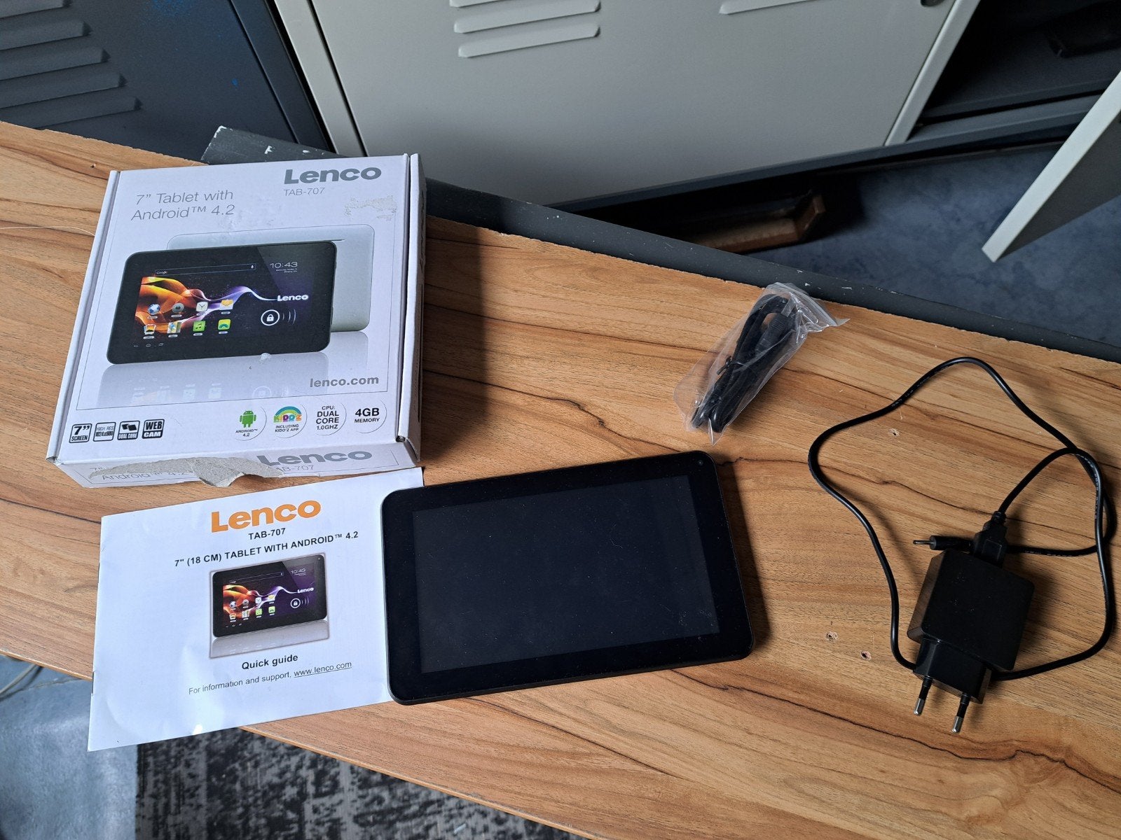 Lenco tablet 7 Inch TAB-707 dual core 1.0 ghz, Lenco, Gebruikt, TAB-707, Ophalen of Verzenden
