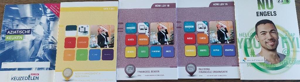 Studie Hospitality jaar 1 (niveau 4) – SETPRIJS € 70,00, Boeken, Ophalen of Verzenden, Zo goed als nieuw, Onbekend