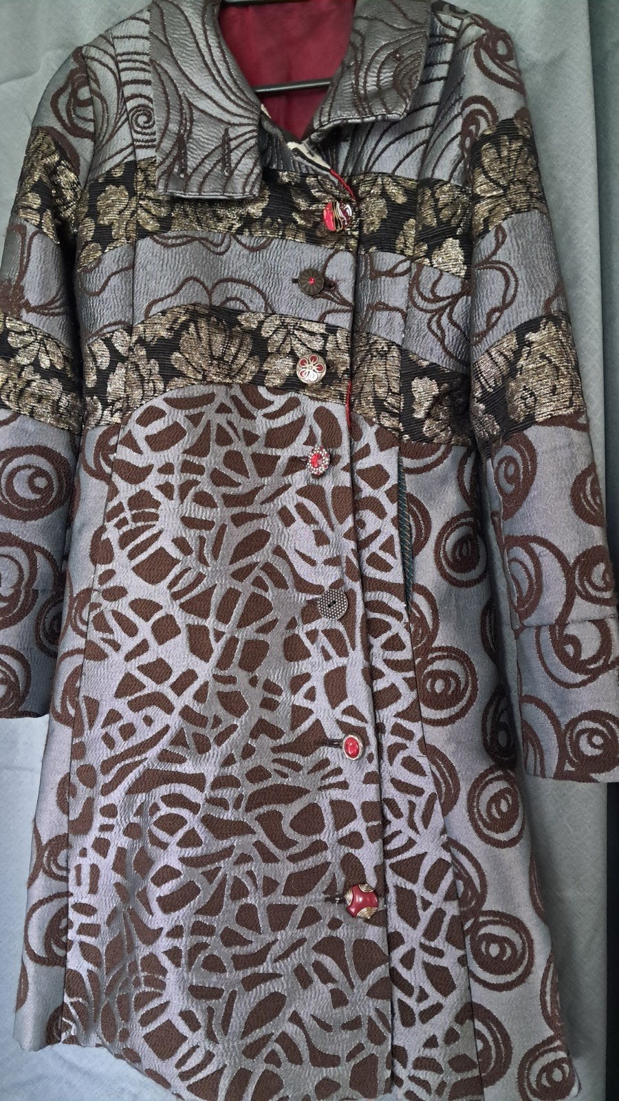 Unieke jas met rijke patronen en opvallende knopen, Kleding | Dames, Ophalen of Verzenden, Zo goed als nieuw, Maat 36 (S), ABASIC, S.L.U.