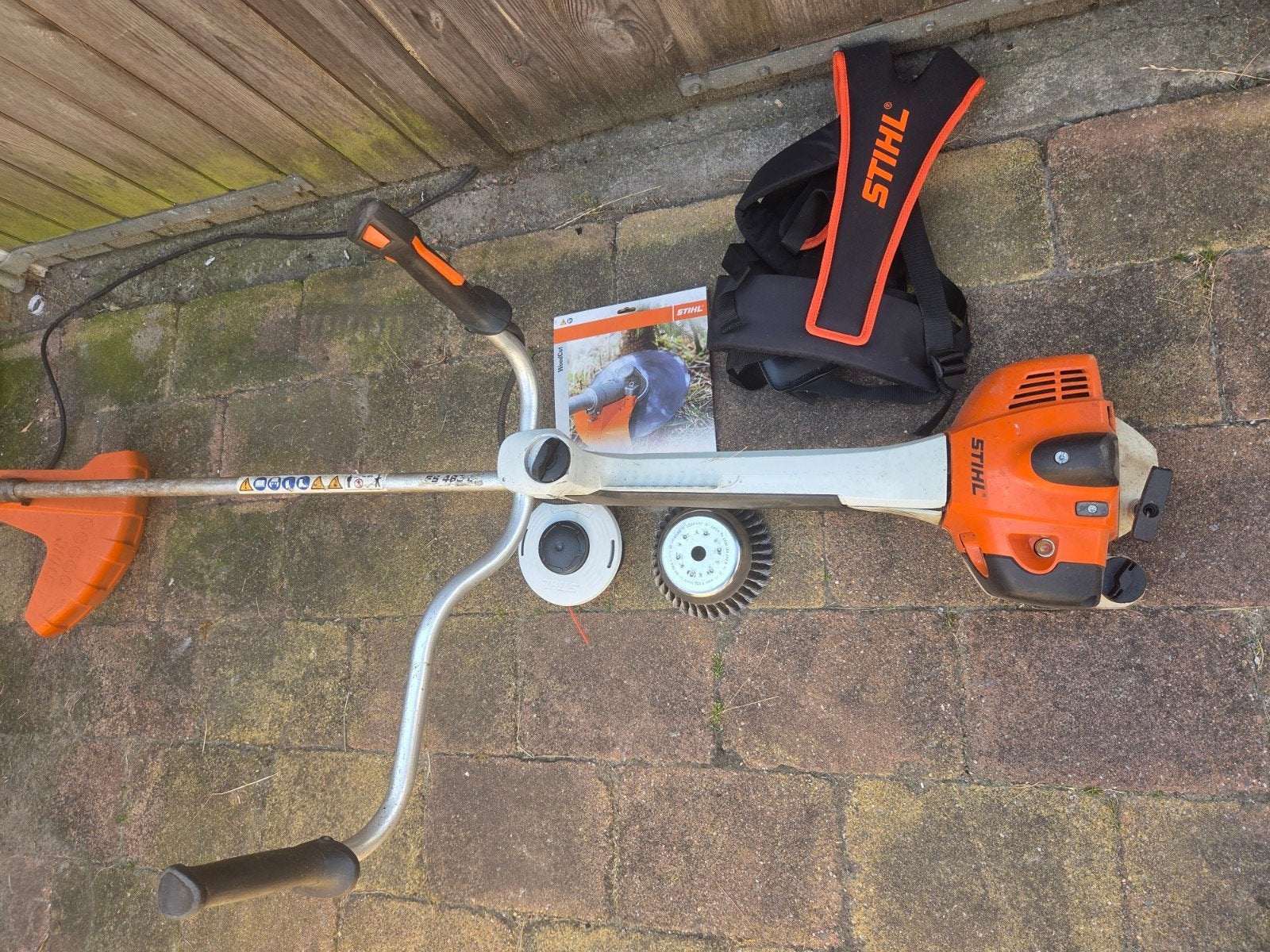 Stihl FS460 bosmaaier compleet met diverse accessoires, Ophalen, Gebruikt, Benzine-grasmaaier, Stihl
