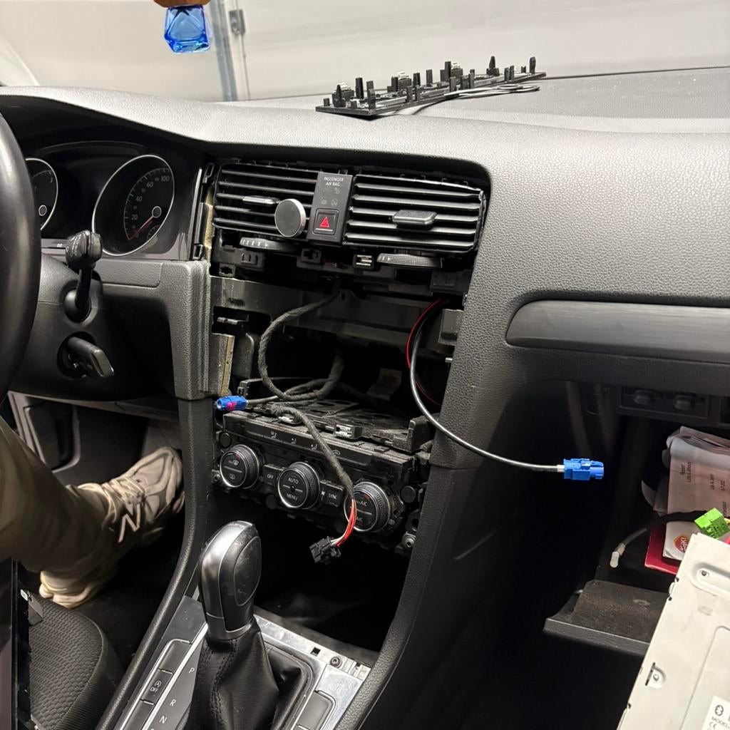 Diefstalschade auto herstellen | OEM onderdelen | Den Haag, Ophalen, Zo goed als nieuw