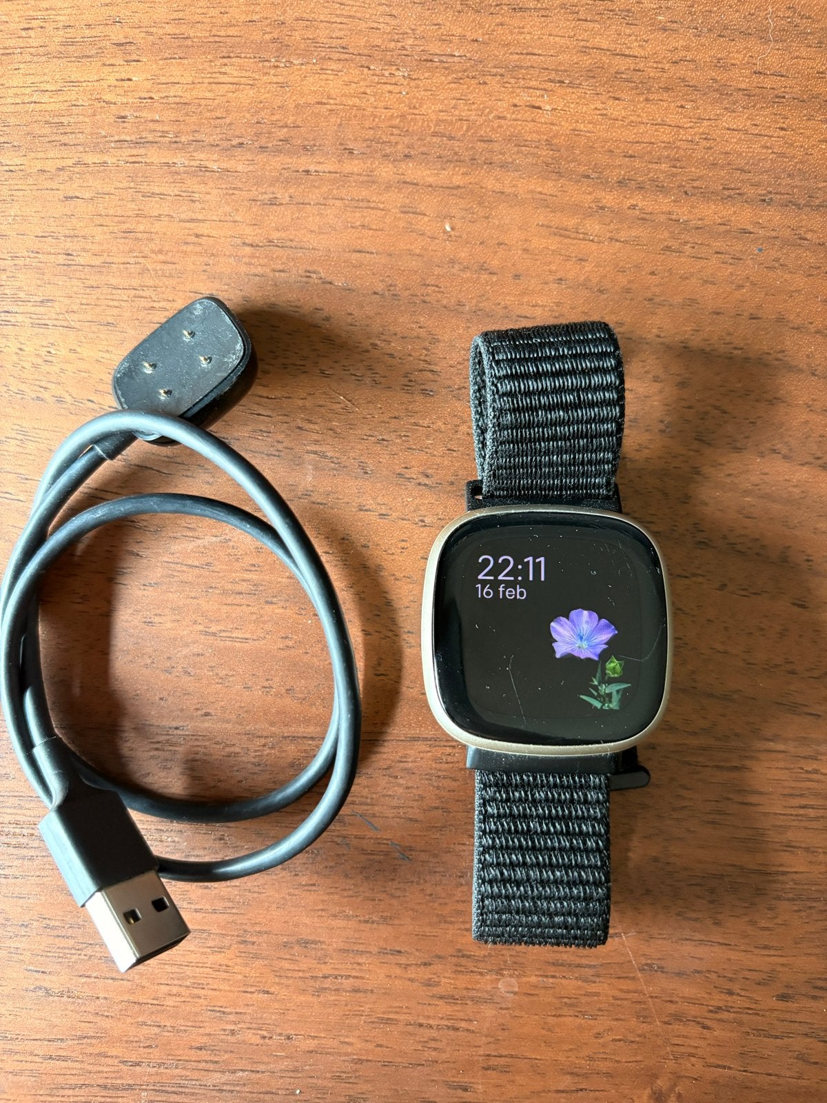 Fitbit Versa 3 Smartwatch Dames - Nette staat, Ophalen of Verzenden, Gebruikt, Zwart