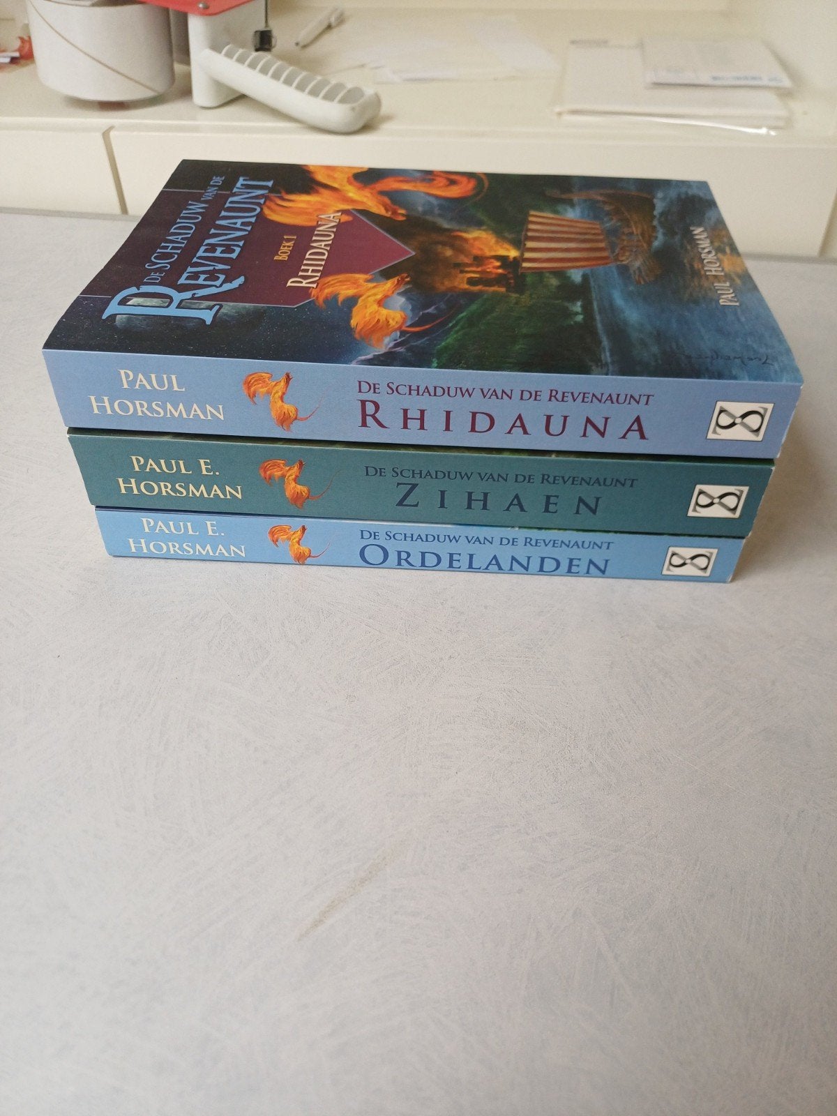 De schaduw van de revenaunt, Boeken, Ophalen of Verzenden, Gelezen, Paul Horsman