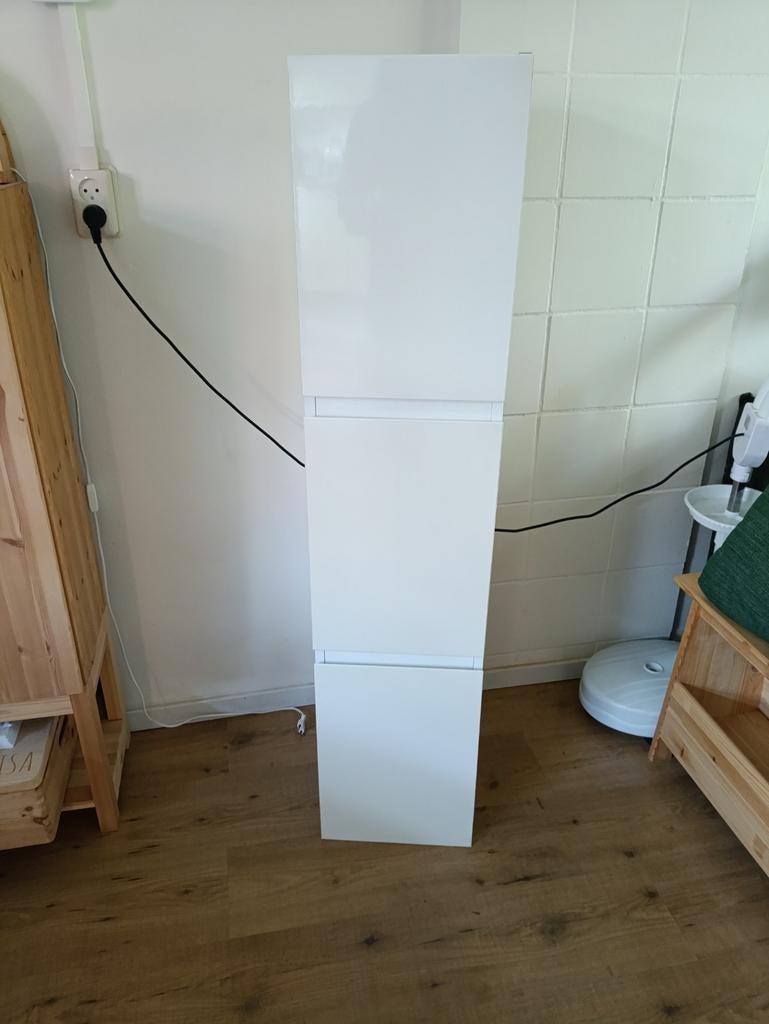 Badkamer hangkast wit - 135,5x32x30 cm, Ophalen, (Half)hoge kast, Minder dan 50 cm, Gebruikt