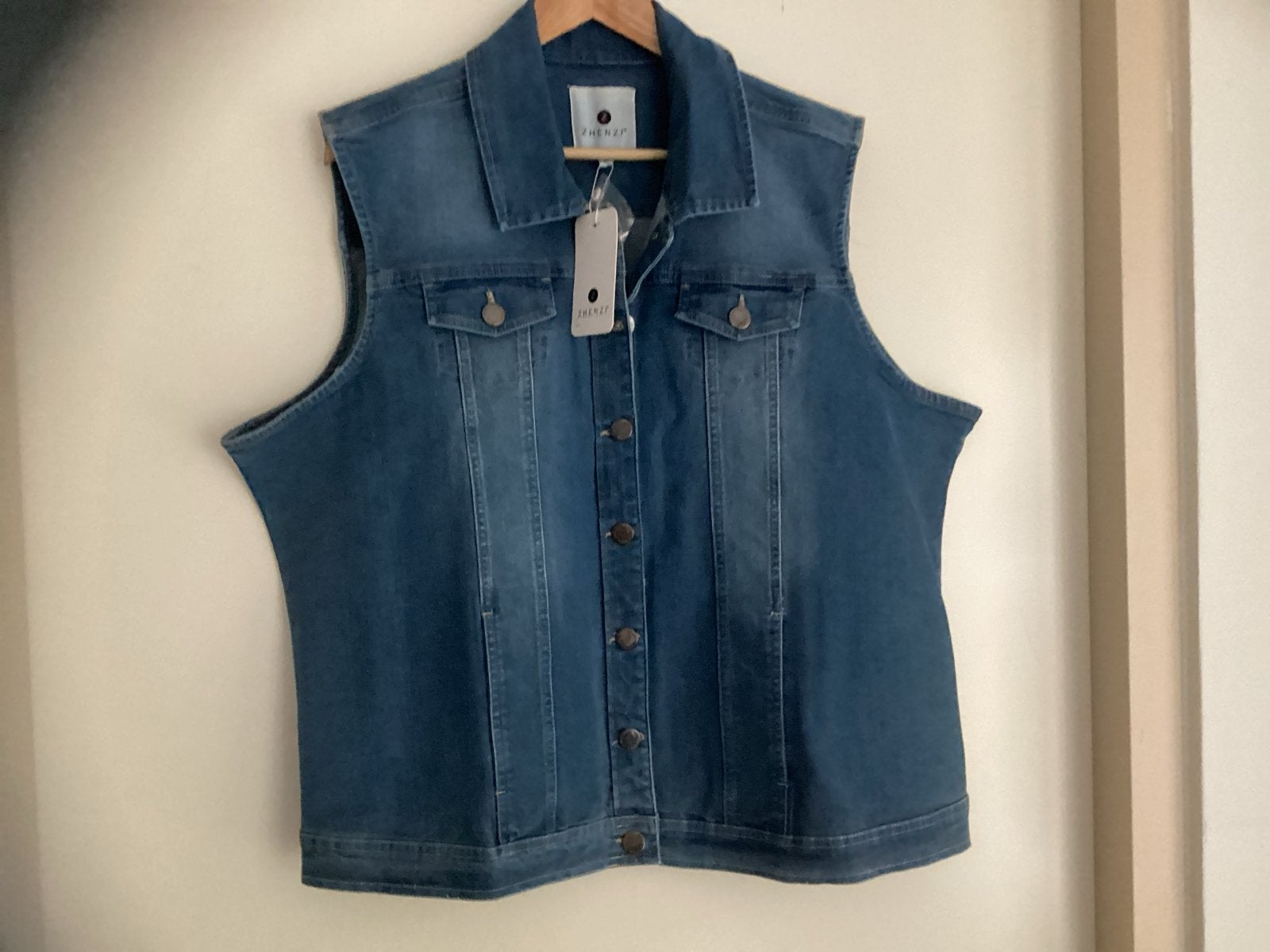 Zhenzi jeansgilet maat 50/52, Ophalen of Verzenden, Nieuw, Blauw, Overige typen