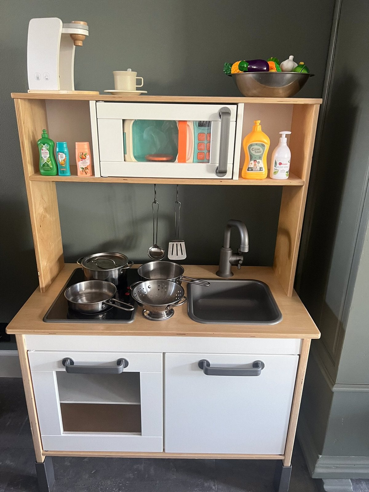 Ikea kinderkeukentje  met accessoires ( zo goed als nieuw), Ophalen, Zo goed als nieuw
