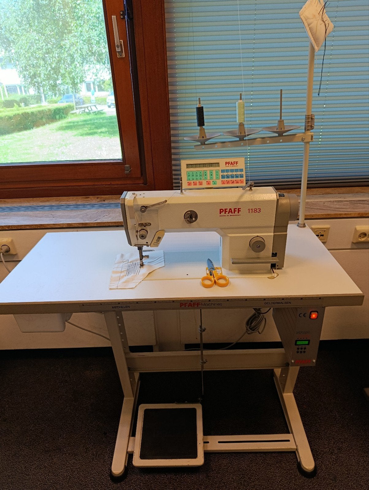PFAFF industriële naaimachine vol automaat, Hobby en Vrije tijd, Naaimachines en Toebehoren, Ophalen, Pfaff, Industrieel, Naaimachine