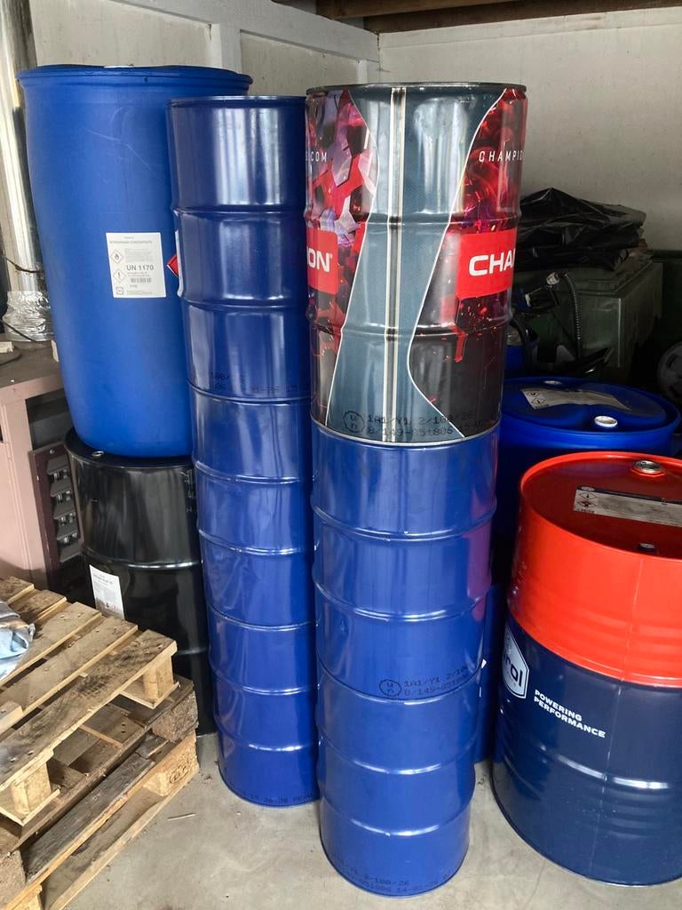60L vat, ideaal voor stookton, Ophalen, Gebruikt, Vuurton