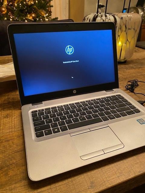 Laptop, Computers en Software, Windows Laptops, Gebruikt, 14 inch, SSD, Onbekend, Ophalen of Verzenden