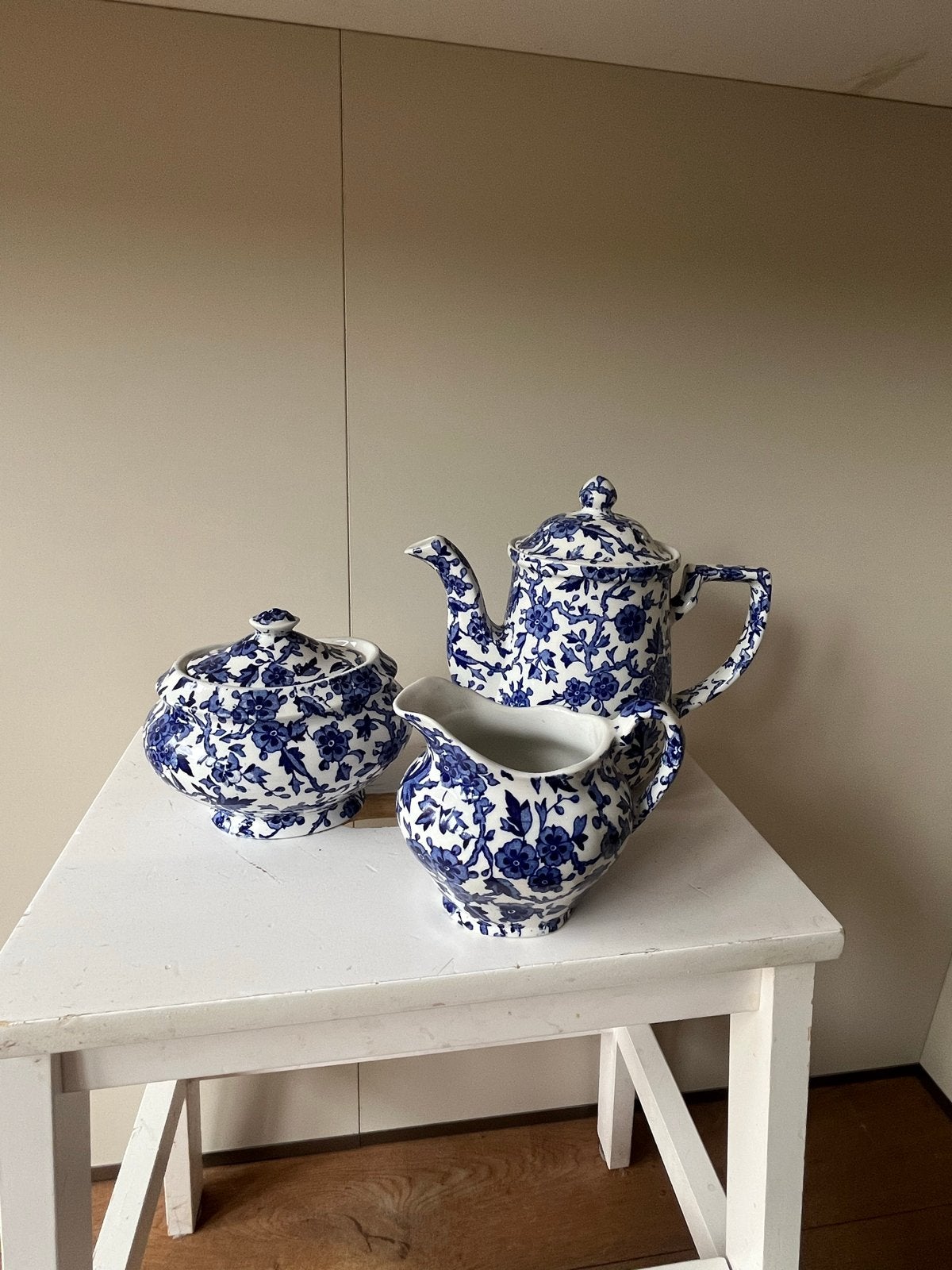 Burleigh Arden Koffiekan, melkkannetje en suikerpot, Huis en Inrichting, Kan, Overige merken, Ophalen of Verzenden, Zo goed als nieuw