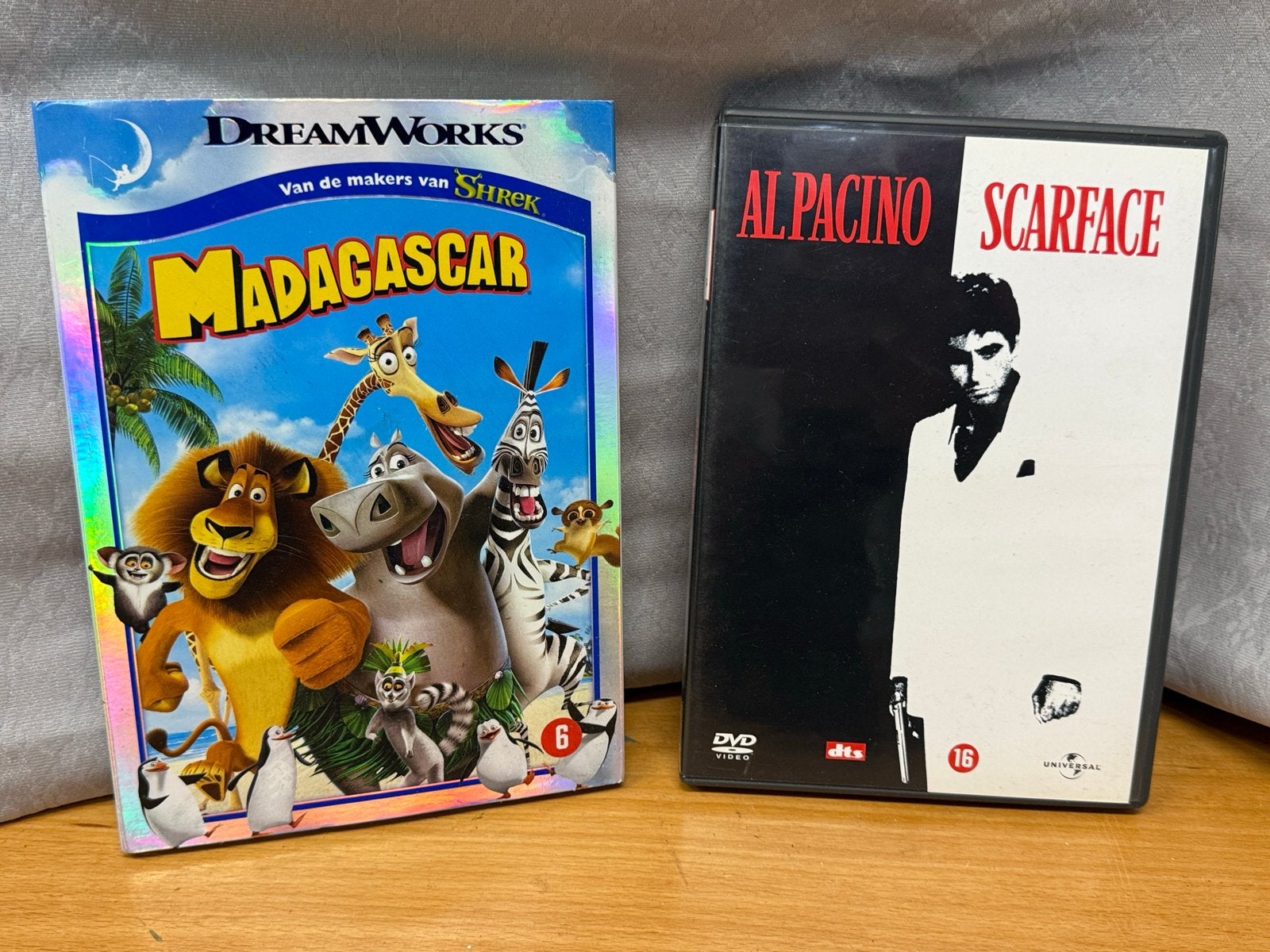 Grote DVD Collectie: Madagascar, Scarface, Gooische Vrouwen,, Gebruikt, Vanaf 16 jaar, Nederlands, Inclusief doosje