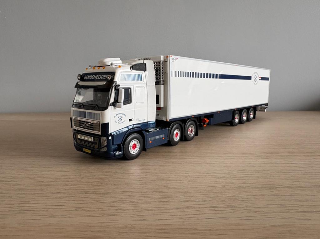 Tekno P Bensdsneijder int transport Volvo FH03 6x2, Hobby en Vrije tijd, Modelauto's | 1:50, Ophalen, Nieuw, Bus of Vrachtwagen