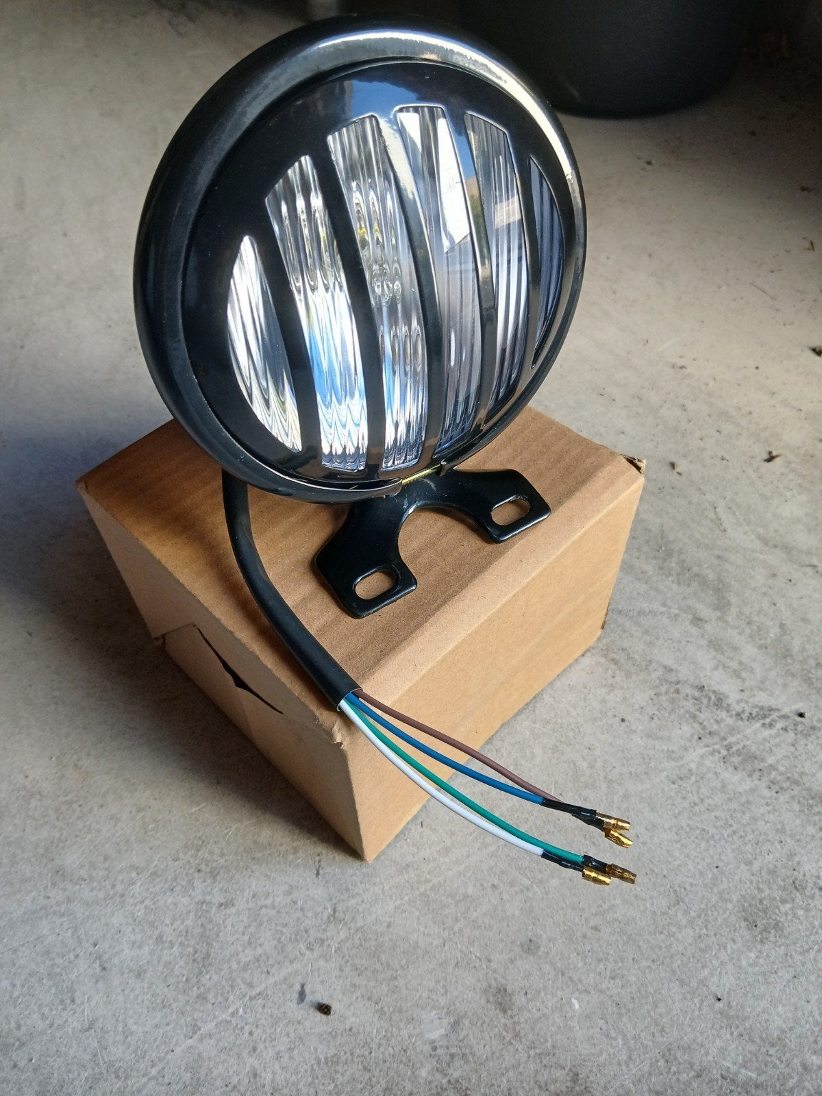 zwarte koplamp caferacer bobber scrambler 130mm nieuw, Motoren, Ophalen of Verzenden