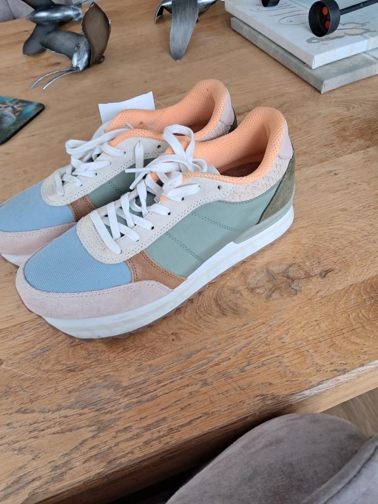 Woden sneakers mt.40 - Zo goed als nieuw, Kleding | Dames, Schoenen, Overige kleuren, Ophalen of Verzenden, Woden, Sneakers of Gympen