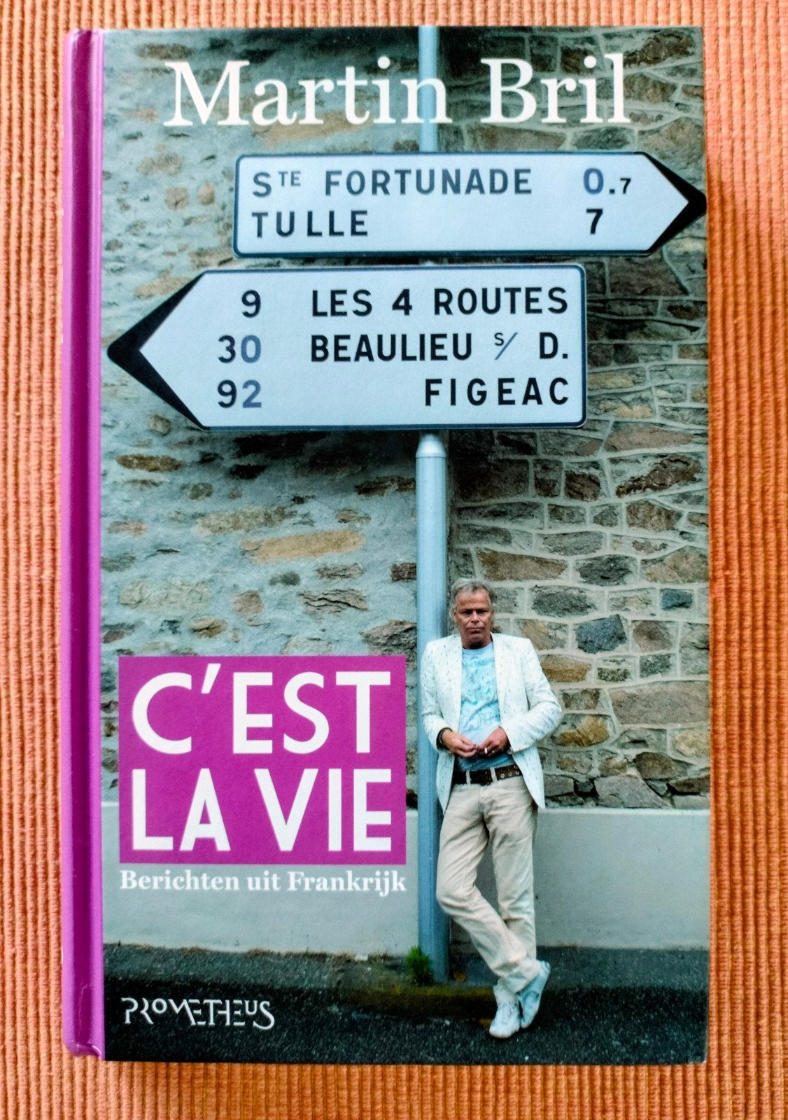 Martin Bril - C'est la vie, Boeken, Martin Bril, Ophalen of Verzenden, Zo goed als nieuw, Nederland