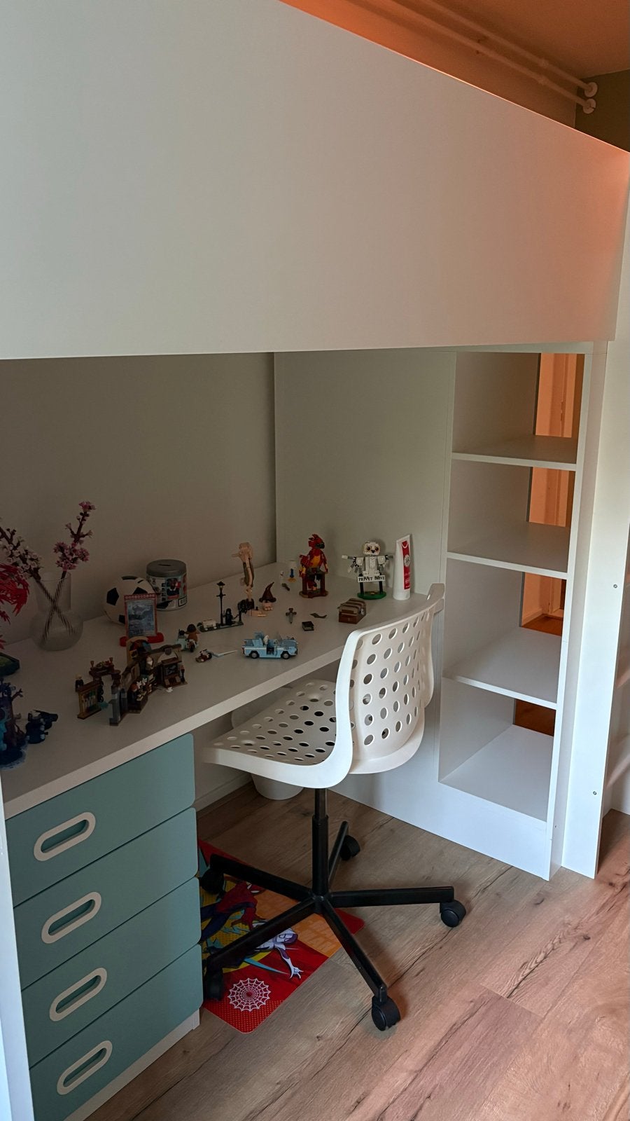 Ikea Småstad Hoogslaper met Bureau en Opbergruimte, Ophalen, Eenpersoons, Zo goed als nieuw, 200 cm