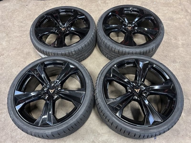 19 inch originele velgen + zomerbanden Cupra | Seat Leon, Auto-onderdelen, Banden en Velgen, 19 inch, -, -, Banden en Velgen
