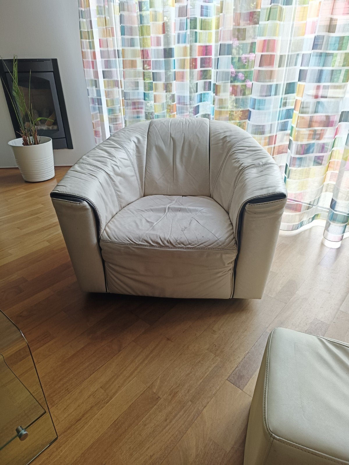 Comfortabele leren draaifauteuil (70x97cm), Huis en Inrichting, Ophalen, Gebruikt, 75 tot 100 cm, Leer