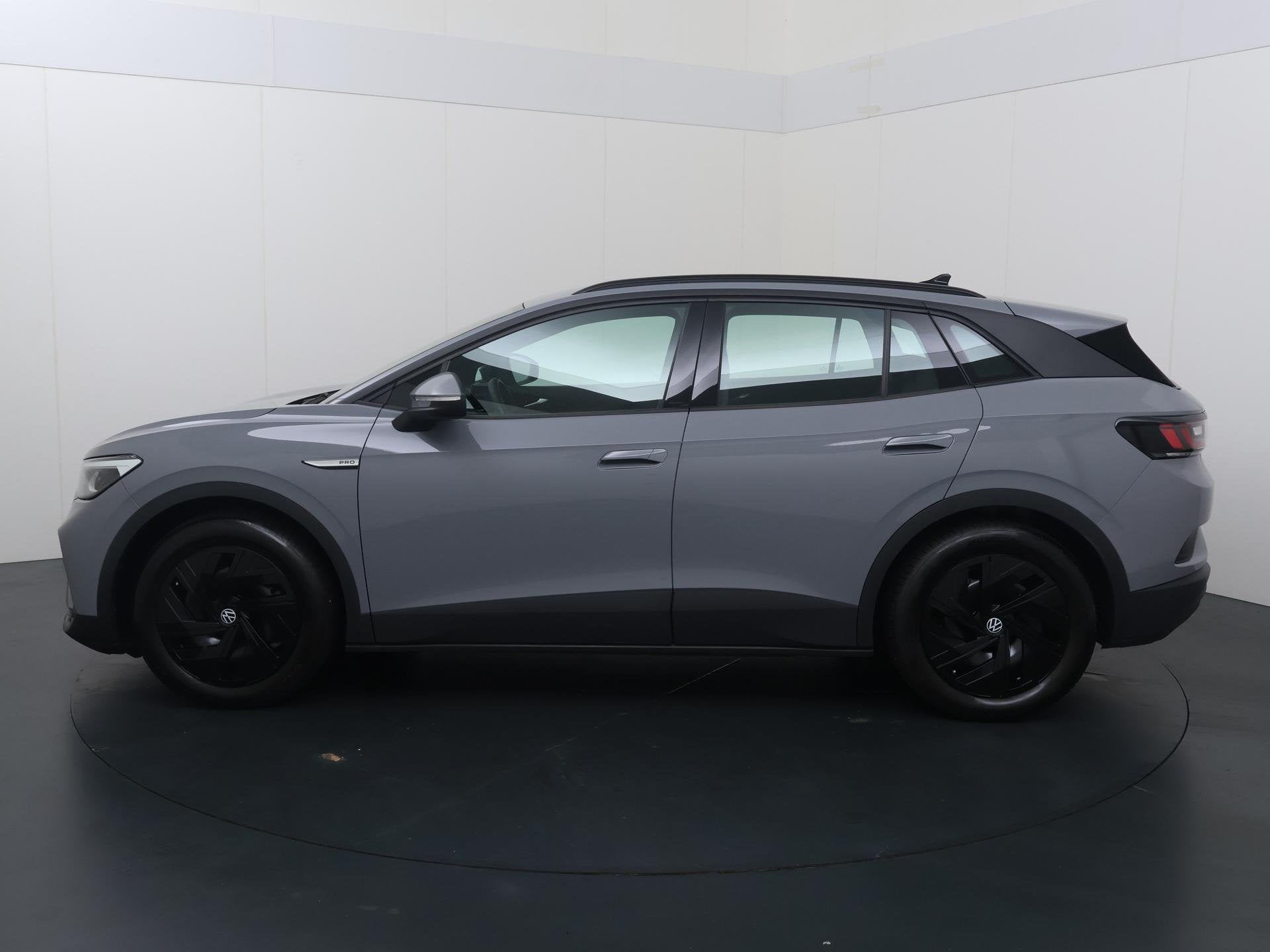 Volkswagen ID.4 Pro 77 kWh | 204 PK | SoH % | Warmtepomp | A, Auto's, 12 maanden, Gebruikt, Zwart, 528 km
