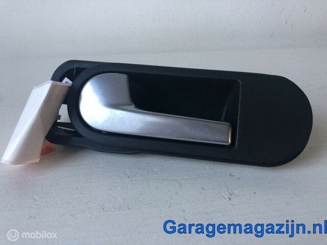 Handgreep deur linksachter binnen 5M0837197 VW Golf Plus V, Gebruikt, Volkswagen, Ophalen of Verzenden, Volkswagen