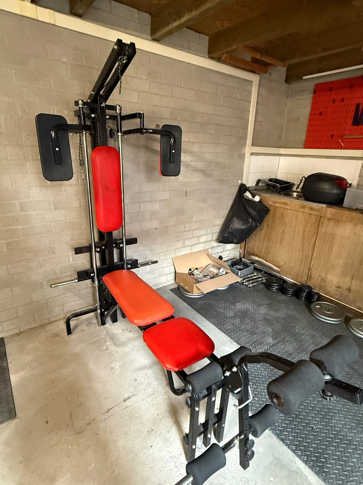 Complete Thuisgym met Krachtstation en Gewichten, Sport en Fitness, Fitnessapparatuur, Ophalen, Gebruikt, Krachtstation, Armen