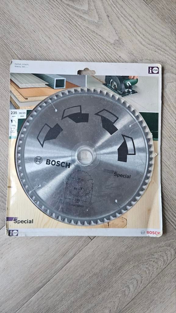 Nieuwe Bosch Cirkelzaagblad 235mm - Ongebruikt in verpakking, Ophalen of Verzenden, Nieuw, Cirkelzaag, Bosch