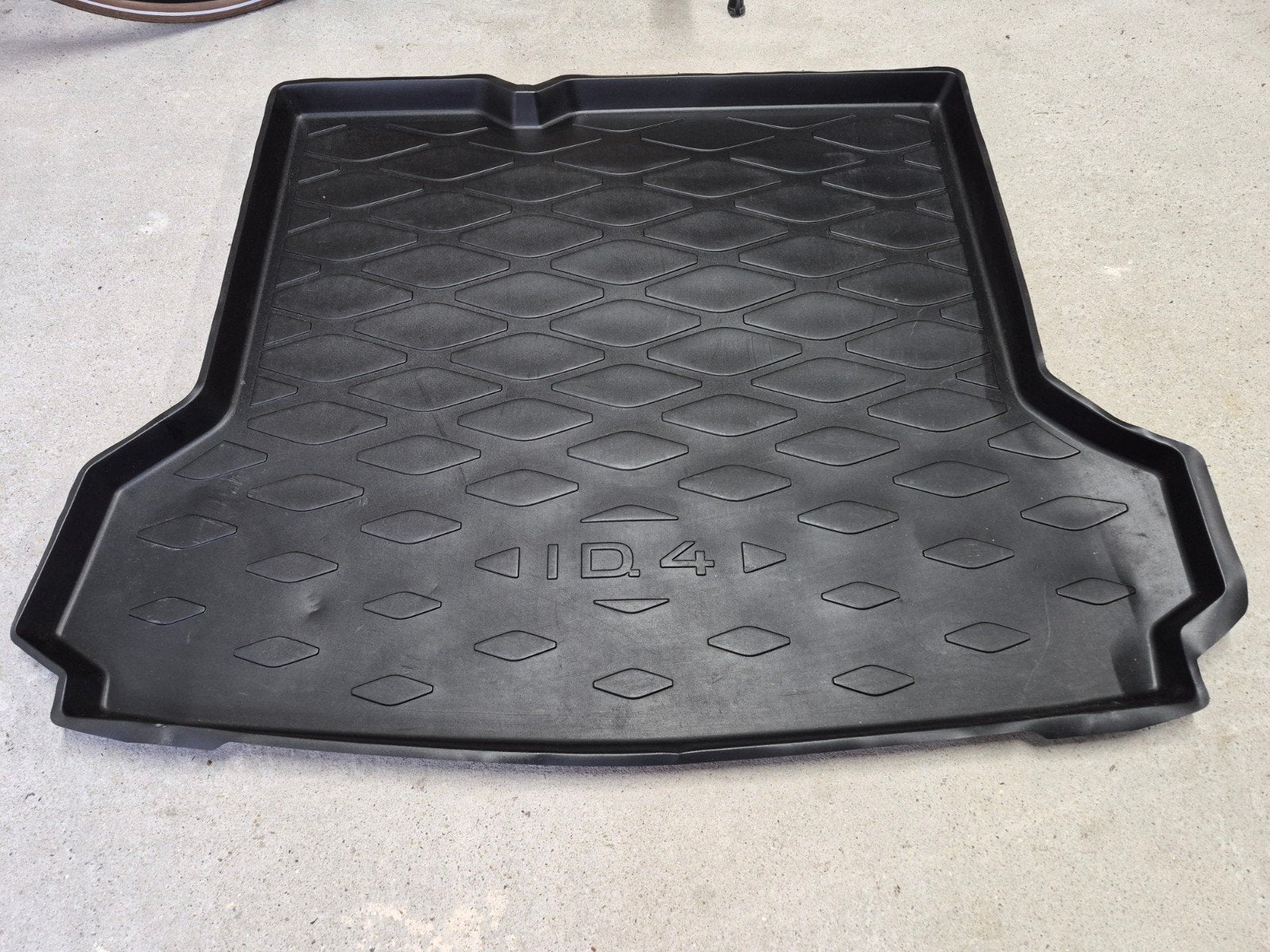Kunststof kofferbakmat VW ID.4 origineel, Auto diversen, Ophalen, Zo goed als nieuw