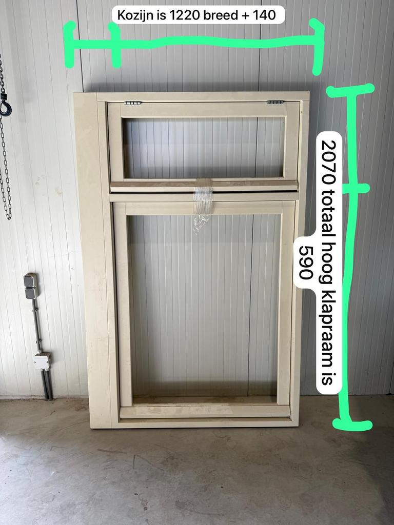 Hardhouten kozijn met 140mm koppel hoek, Doe-het-zelf en Verbouw, Gebruikt, Raamkozijn, 225 cm of meer, Hout