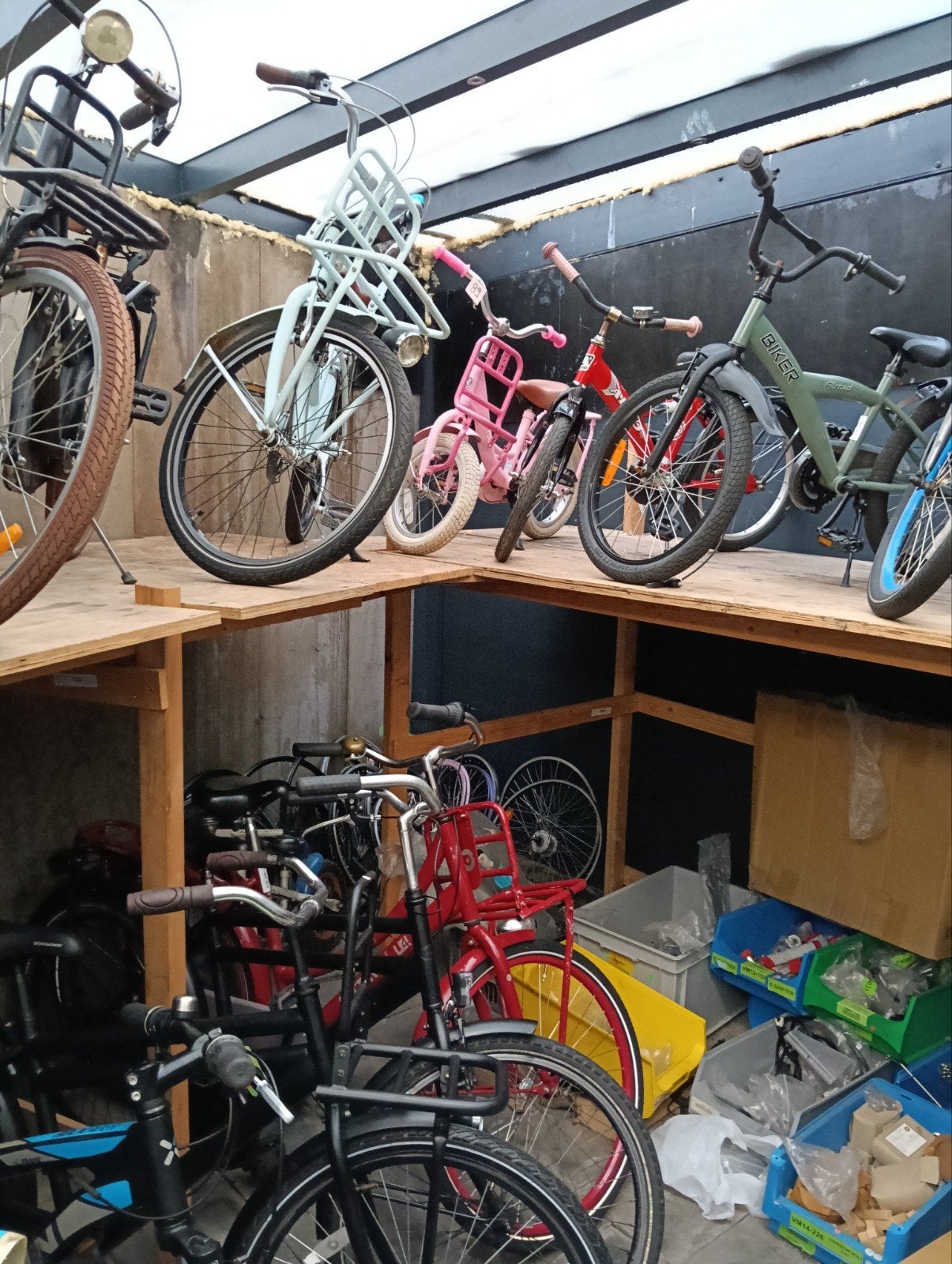 Foto 25 van van klein tot groot nieuw en tweedehands fietsen 100 euro