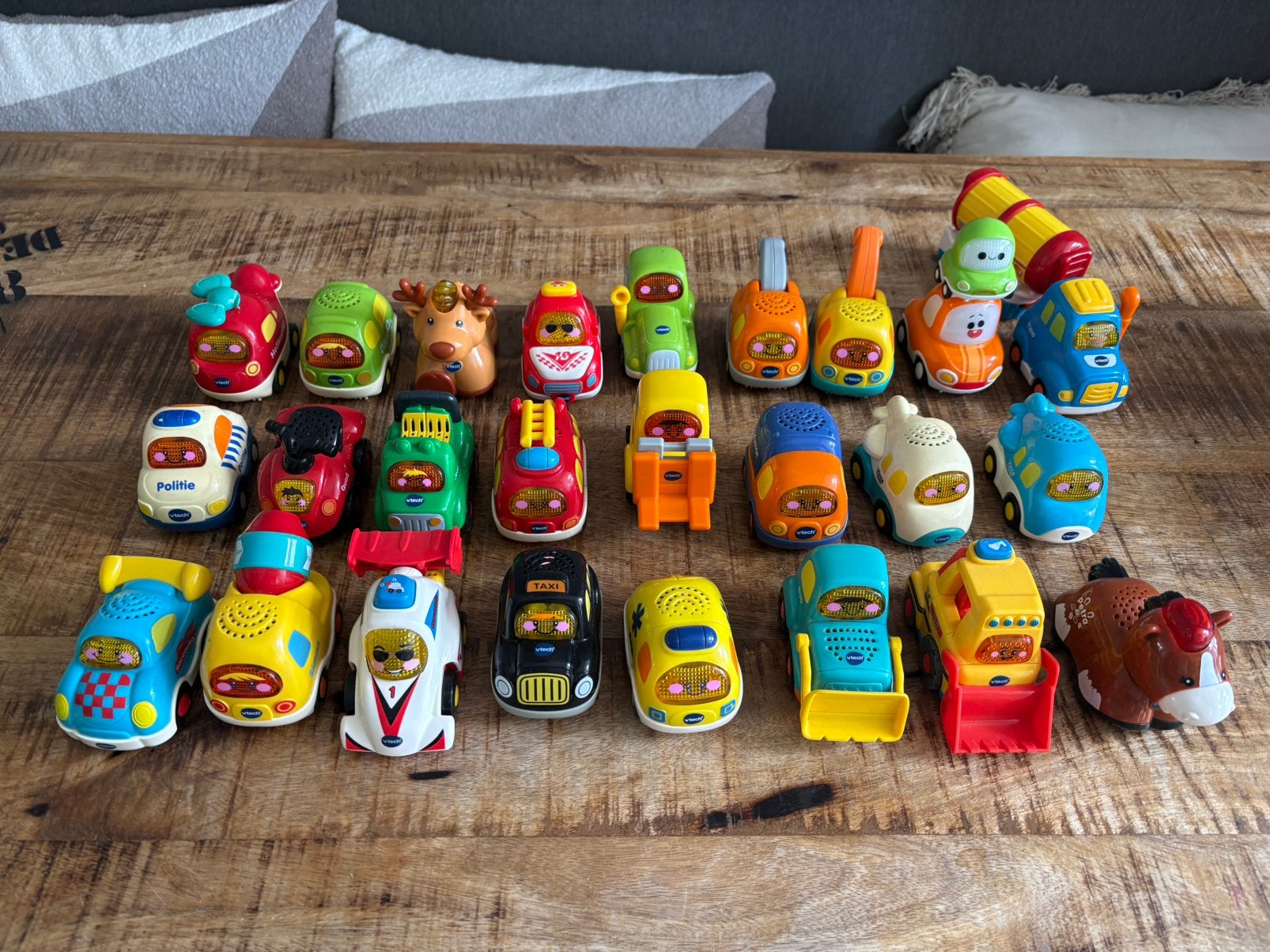 Complete set toet toet auto’s (25x) + onderdelen, Kinderen en Baby's, Speelgoed | Vtech, Ophalen of Verzenden, Gebruikt, 2 tot 4 jaar