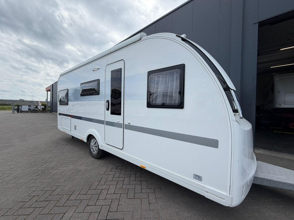 Adria Adora 542 UL, Caravans en Kamperen, Schokbreker, Rondzit, Bedrijf, Adria