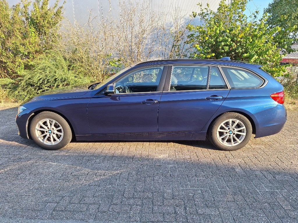 BMW 3-Serie 320d 163pk Efficientdynamics Ed. Aut 2018 Blauw, Auto's, Automaat, Achterwielaandrijving, 1995 cc, Euro 6