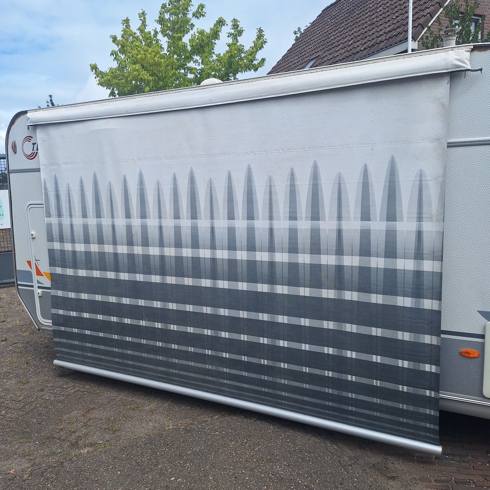 Thule Omnistor Zakluifel met zijwanden, 350 langx220cm diep, Ophalen, Gebruikt, PVC, Thule
