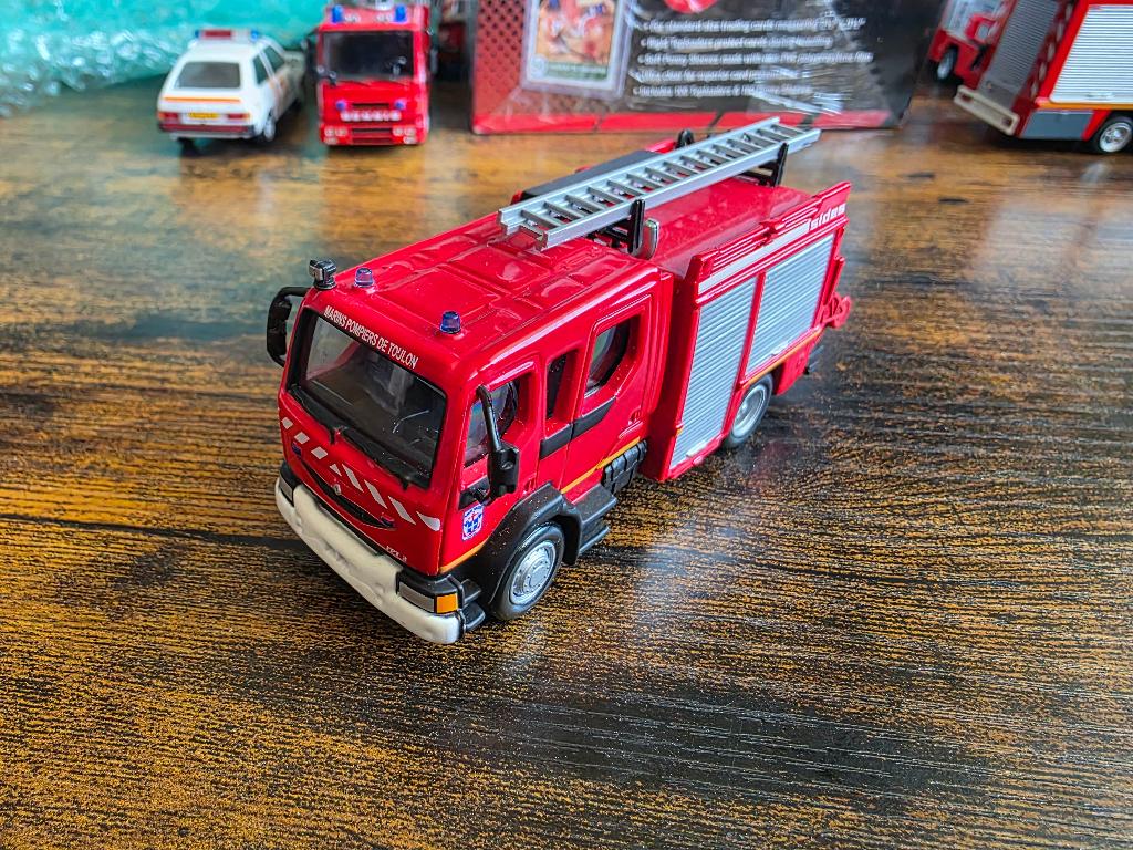 DEL PRADO '2003 RENAULT FPT FIRE ENGINE' 1:64, Ophalen of Verzenden, Gebruikt, Auto