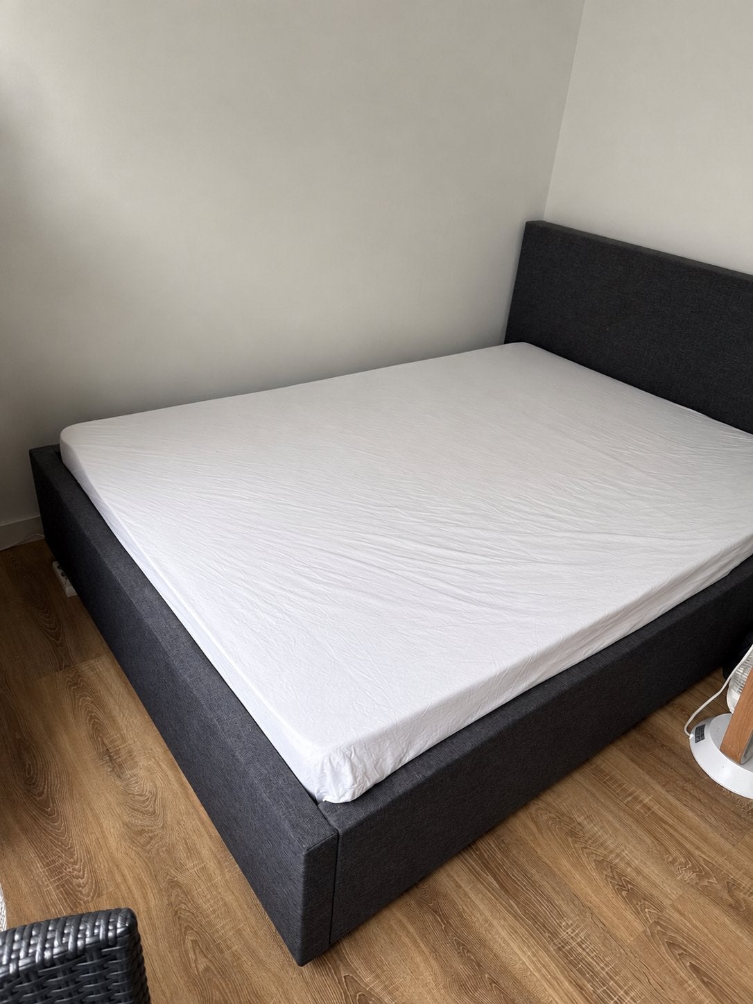 Gratis: Tweepersoonsbed 160 cm breed in Almere, Ophalen, Gebruikt, Tweepersoons, 200 cm