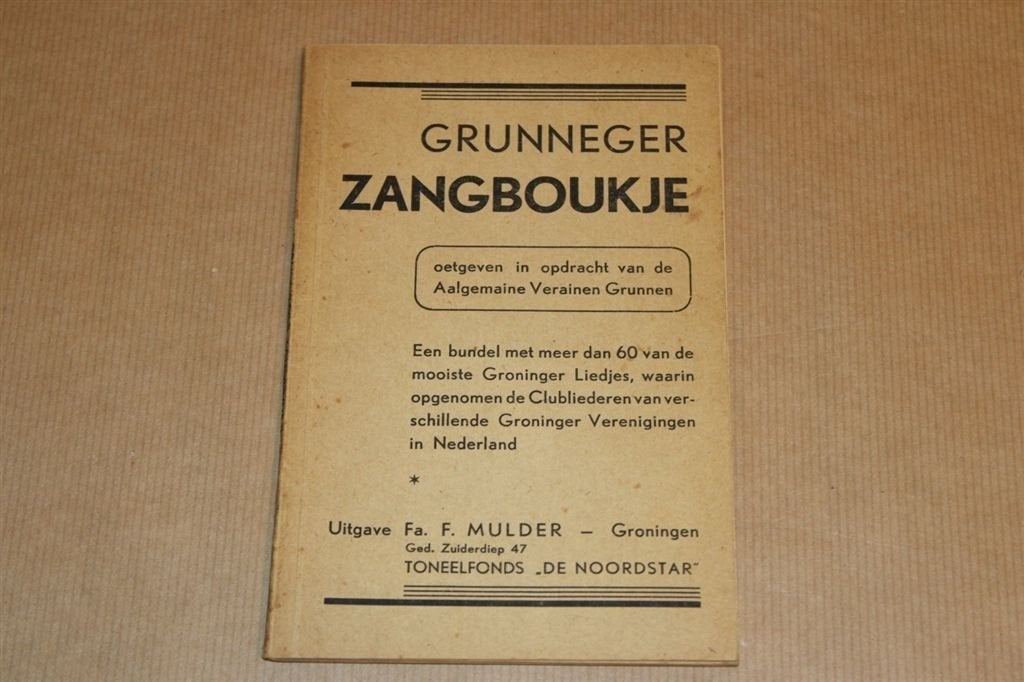 Grunneger Zangboukje - Circa 1950, Boeken, Ophalen of Verzenden, Gelezen
