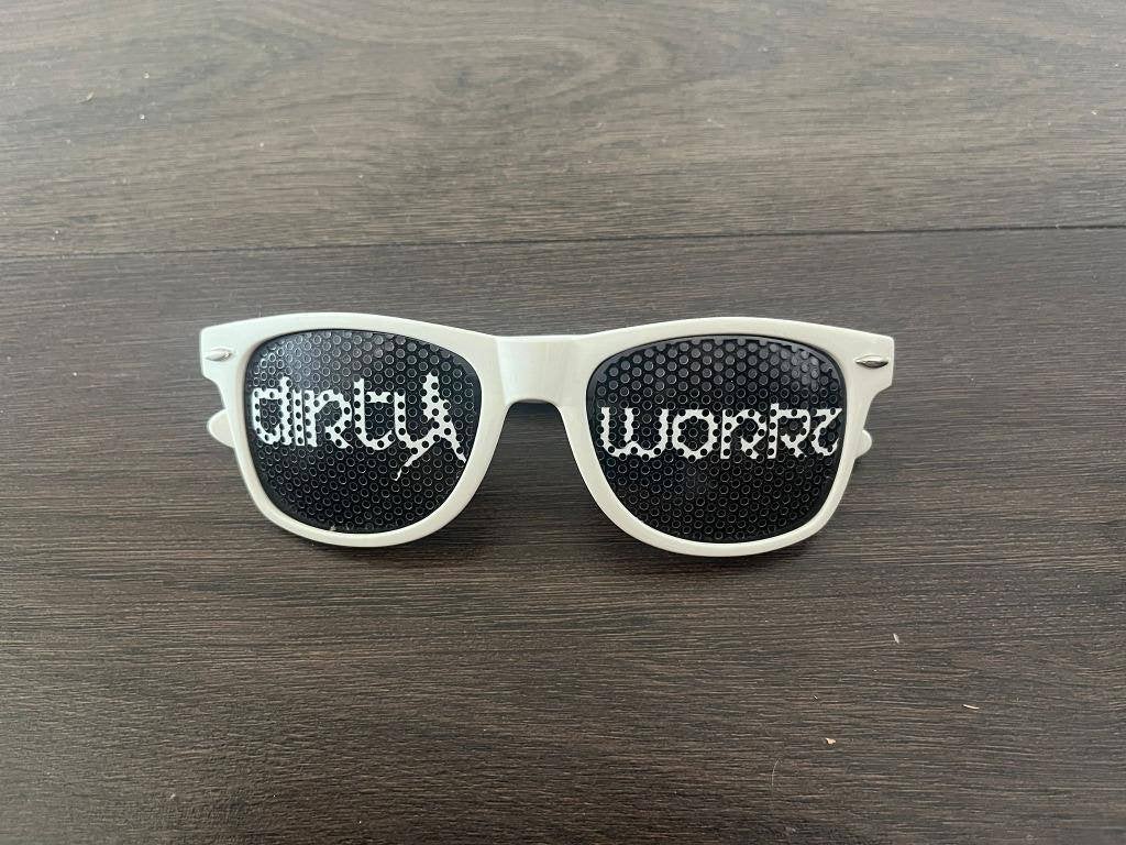 Dirty Workz hardstyle zonnebril, Ophalen of Verzenden, Zo goed als nieuw, Zonnebril, Overige merken