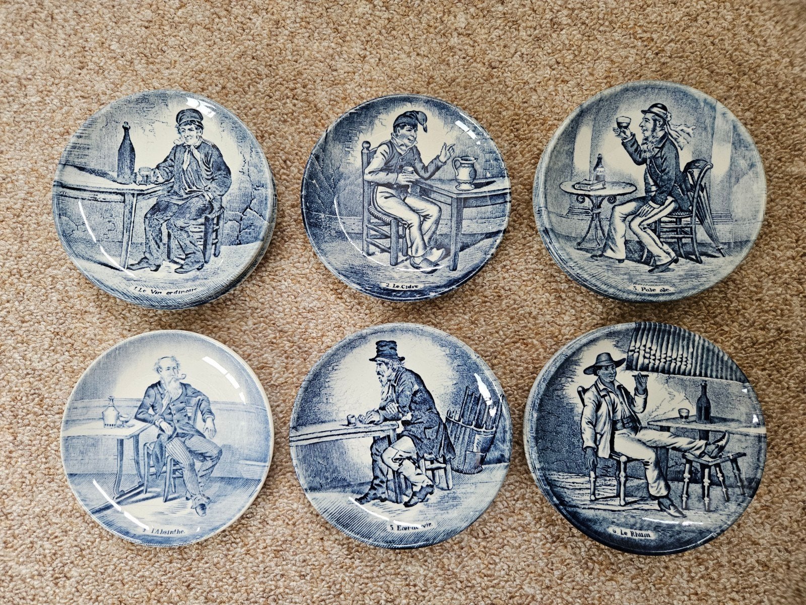Boch Royal Sphinx set Taverne tafereel, Postzegels en Munten, Penningen en Medailles, Ophalen, Overige materialen