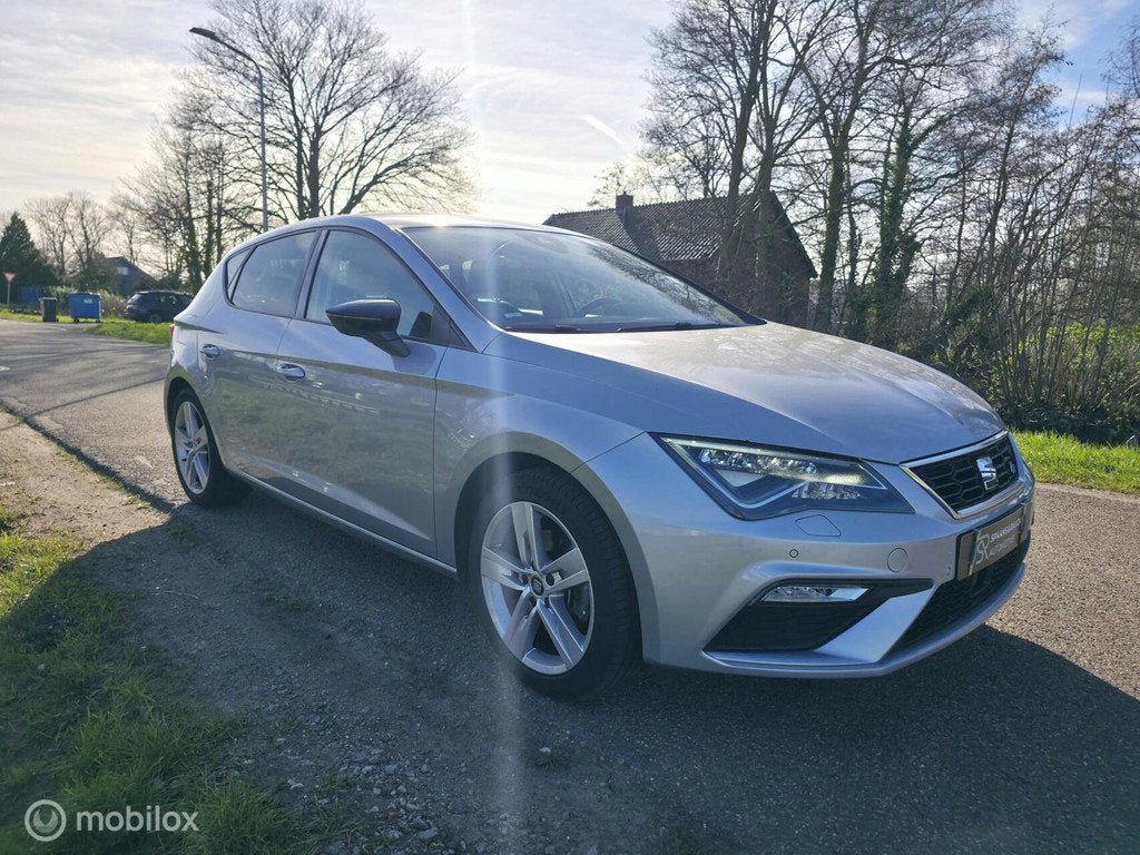 Seat Leon 1.4 EcoTSI FR DSG / Navi / Carplay / Trekhaak / LE, Auto's, Gebruikt, 4 cilinders, 150 pk, Leon
