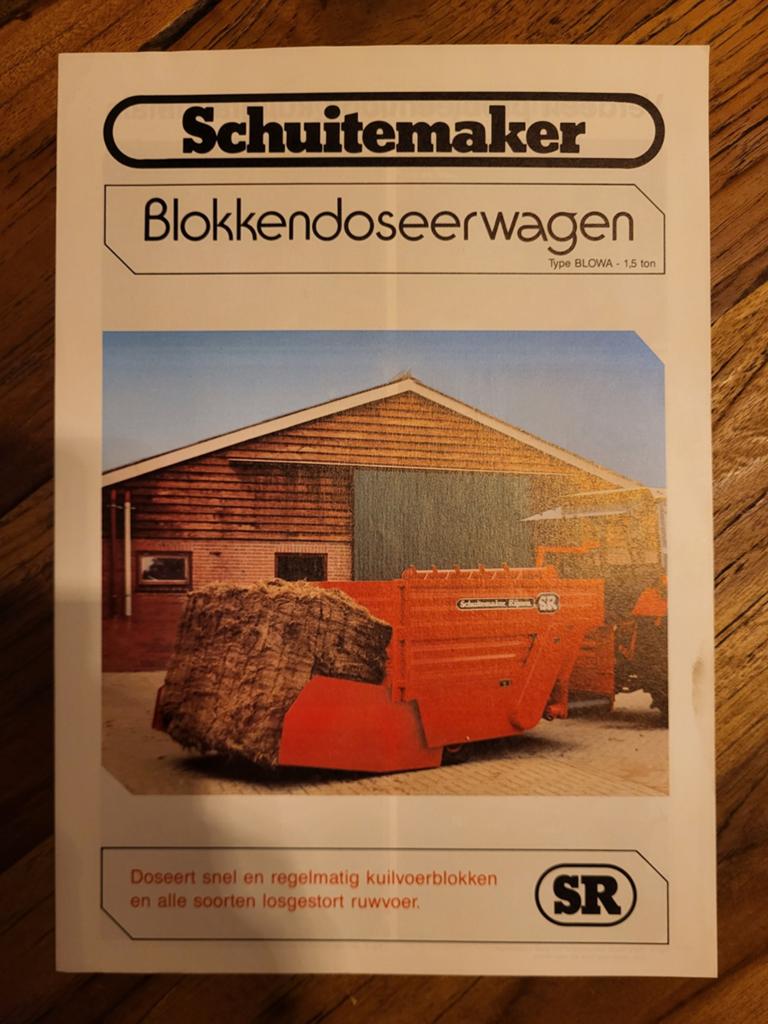 tractor folder Schuitemaker blokkendoseerwagen, Boeken, Catalogussen en Folders, Ophalen of Verzenden, Zo goed als nieuw, Folder