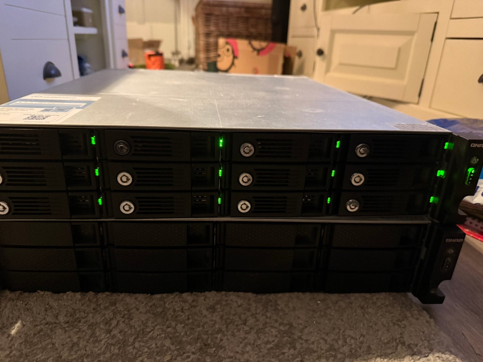 QNAP TVS-1271U-RP-i7-32G | 12-bay 2U rack NAS | 172TB RAW, Computers en Software, Ophalen, Gebruikt