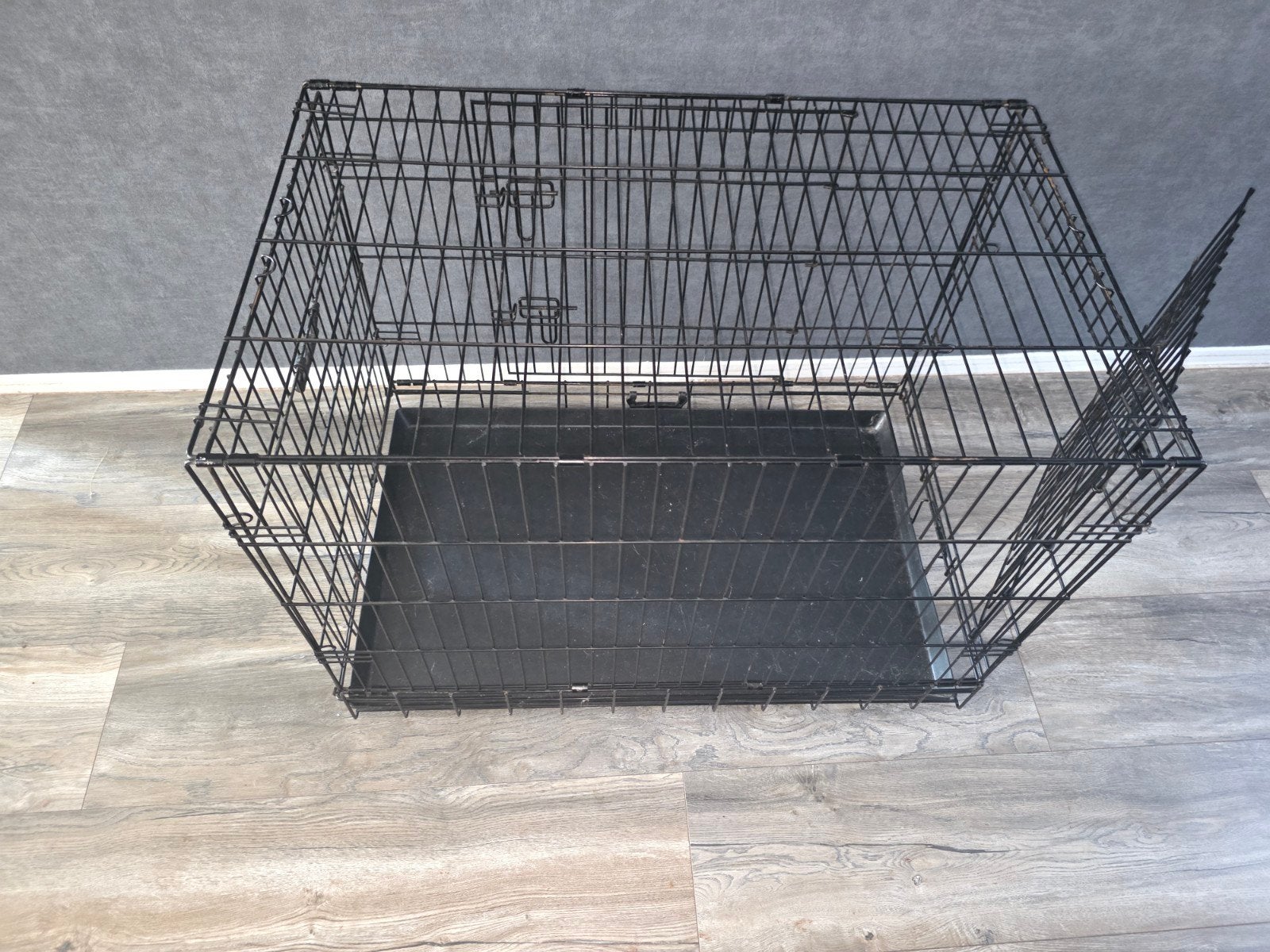 Bench, Dieren en Toebehoren, Hondenhokken, Ophalen, Zo goed als nieuw, 75 tot 110 cm, Minder dan 65 cm