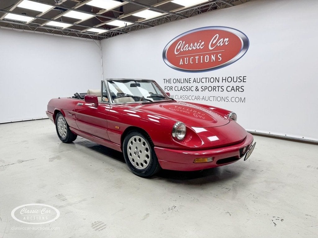 Alfa romeo SPIDER 2000 - ONLINE AUCTION, 1965 cc, Achterwielaandrijving, Cabriolet, Bedrijf
