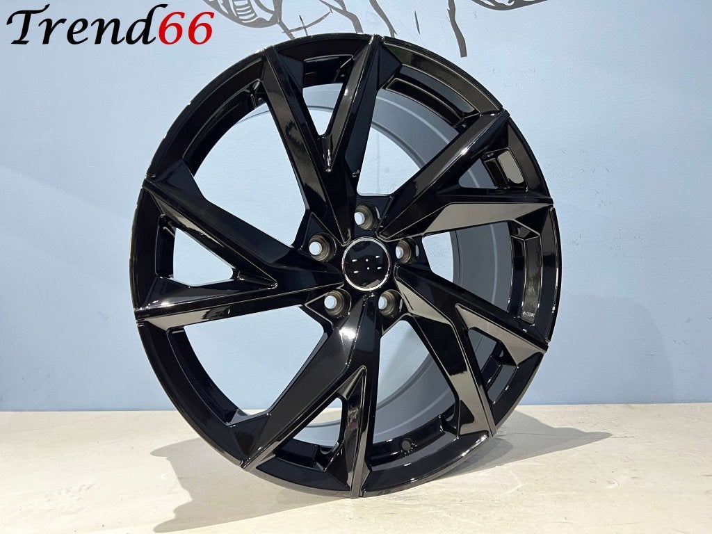 5x112 18'' Velgen R8 Audi A3 Q2 Vw Golf Troc Caddy Seat FR, Niet ingevuld, 18 inch, Velg(en), Niet ingevuld
