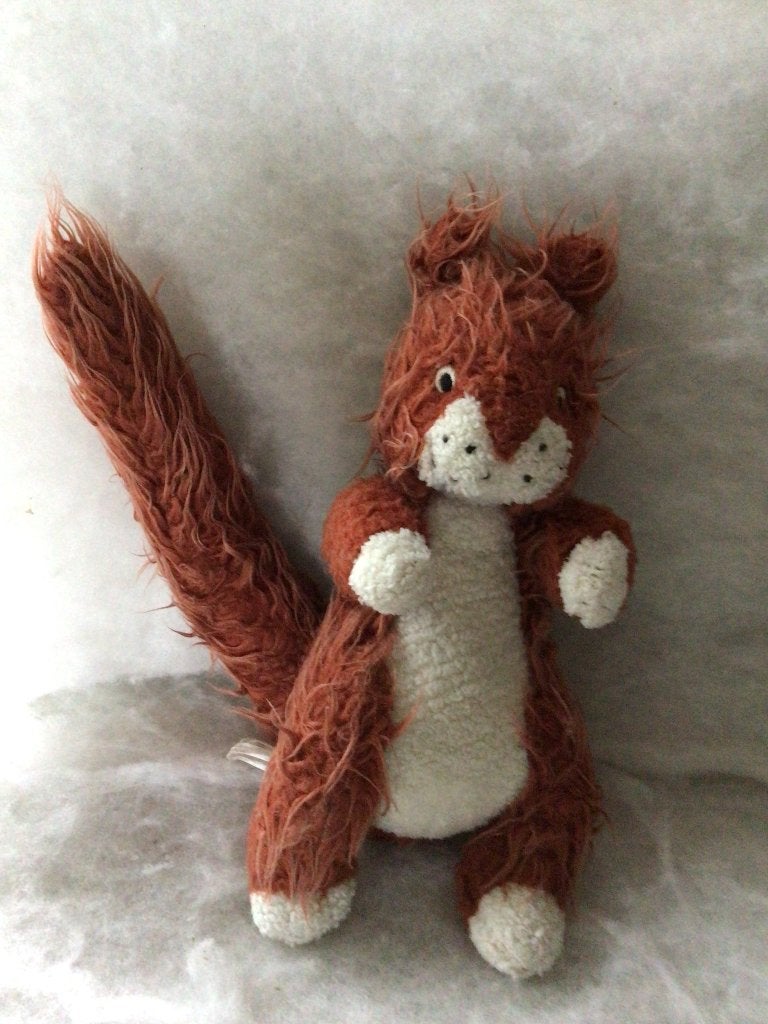 Oude knuffel. Eekhoorn. Tuttels, Ophalen of Verzenden, Gebruikt, Overige typen