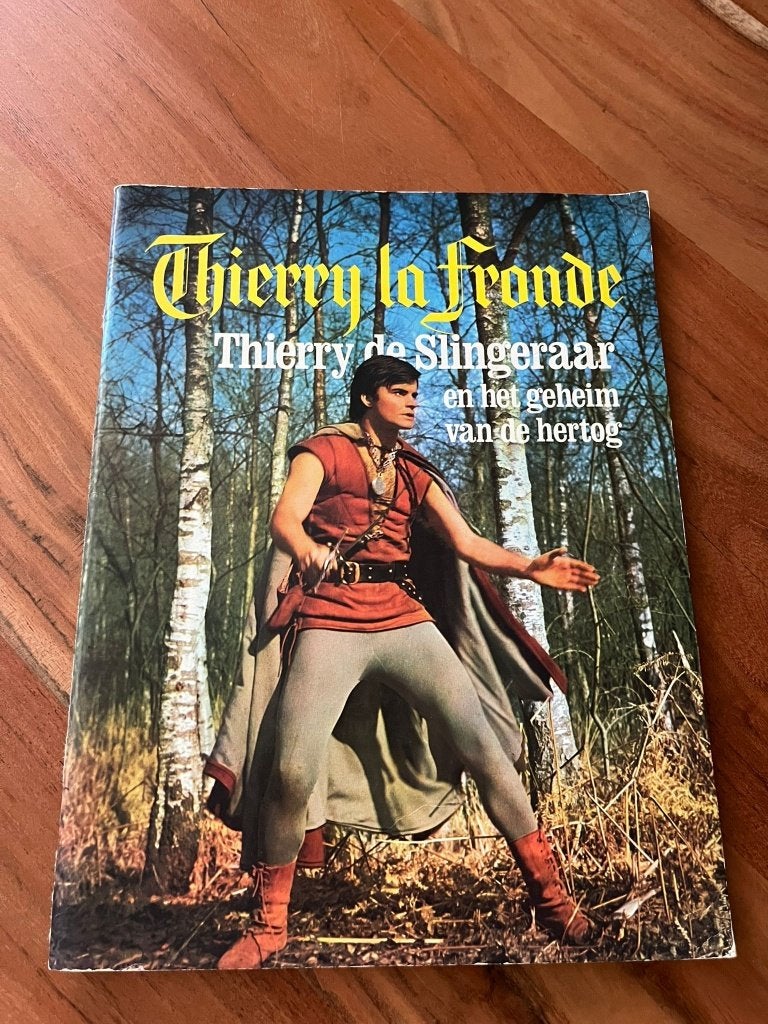 Thierry La Fronde. Thierry de slingeraar, Eén stripboek, Ophalen of Verzenden, Zo goed als nieuw