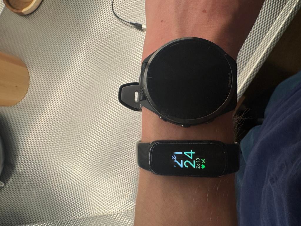 Fitbit Inspire 3 – Fitnesstracker, Gebruikt, Zwart, Ophalen of Verzenden, Waterdicht