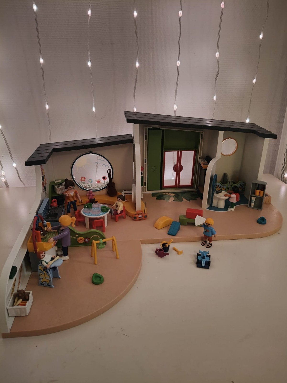 Playmobil kinderdagverblijf 70280 & peutergroep 70282, Kinderen en Baby's, Speelgoed | Playmobil, Ophalen, Gebruikt, Complete set
