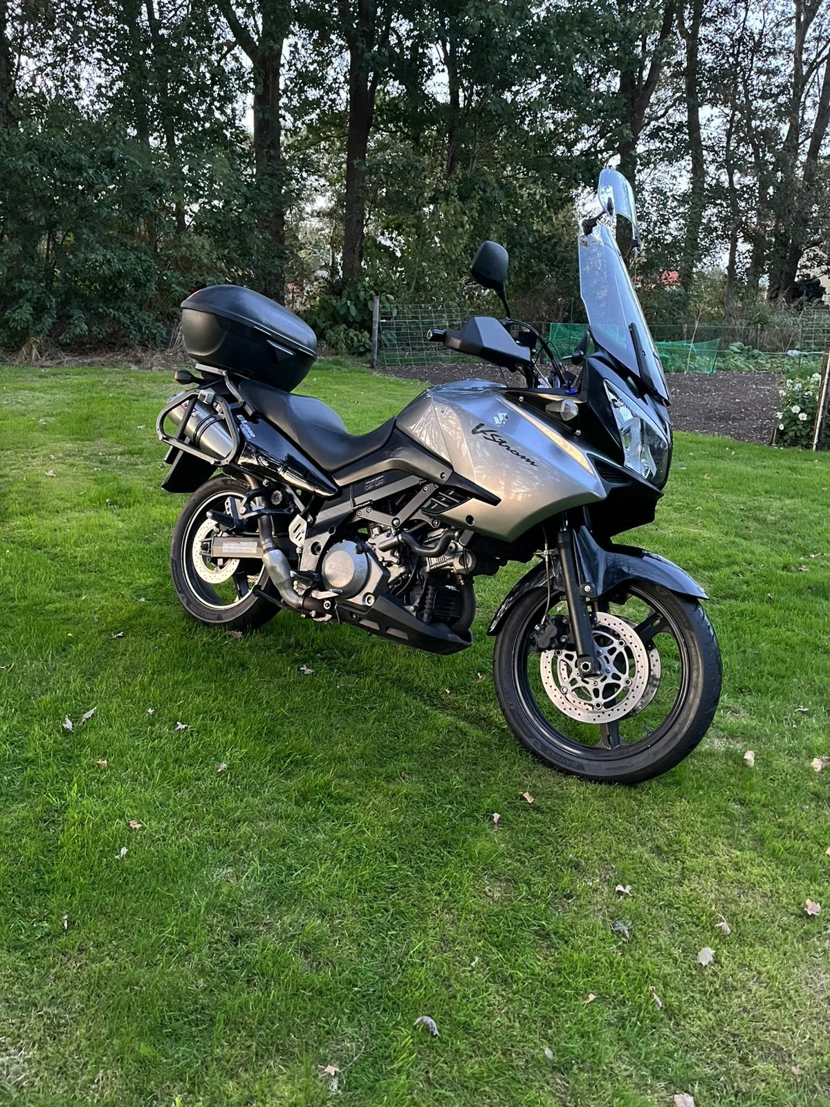 VERKOCHT Suzuki V-Strom DL1000 – 2007 – MIVV – 3 koffers, 2 cilinders, Sportuitlaat, Meer dan 35 kW, Toermotor